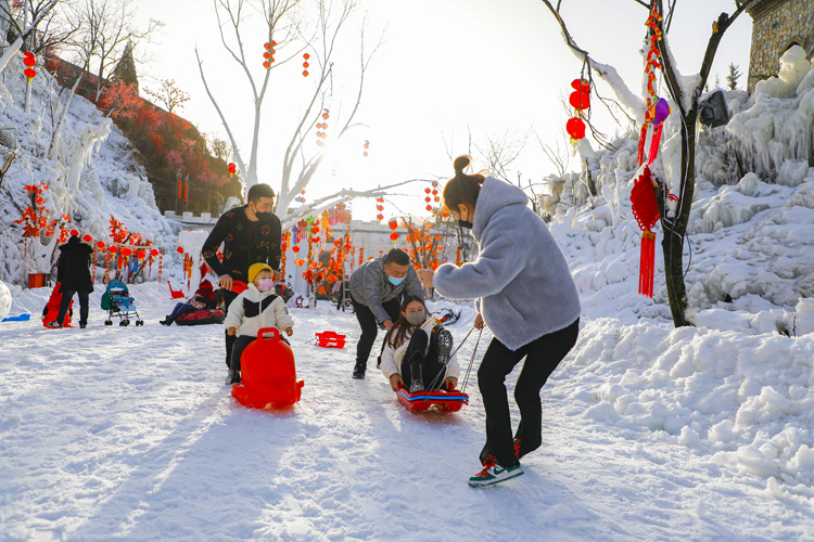 【新春走基層】慶陽又添一處“冰雪世界”！除了“大”，還有千年古城的奇幻秘境！